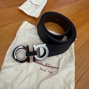 Salvatore Ferragamo Black Leather Belt with Silver Buckle,men 32-34 with dust ba